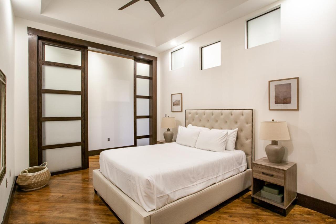 Jackson Jewel - Downtown Apartment *